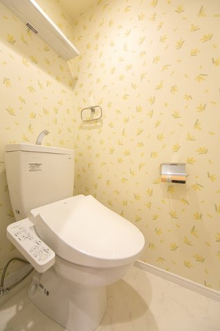 小竹レジデンスのトイレ|※写真は同タイプ住戸です。