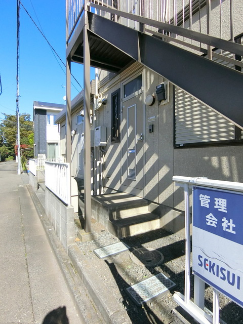 シティハイム　スカイライトのエントランス