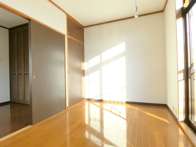 シティハイム　スカイライトの洋室