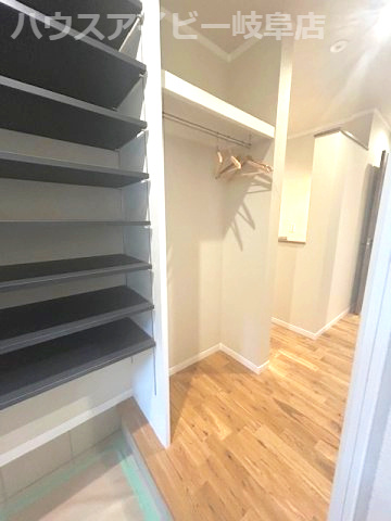 【玄関】の画像