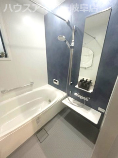 【浴室】 | 岐阜市河渡！築47年のお家を劇的大改造！家族みんなでくつろげる広々リビング3LDK！ | 岐阜市河渡！築47年のお家を劇的大改造！家族みんなでくつろげる広々リビング3LDK！