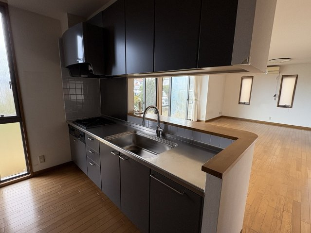 鹿島町下蔵持字沢目 中古一戸建てのキッチン