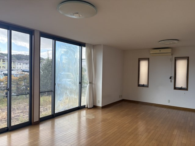 鹿島町下蔵持字沢目 中古一戸建ての居間・リビング