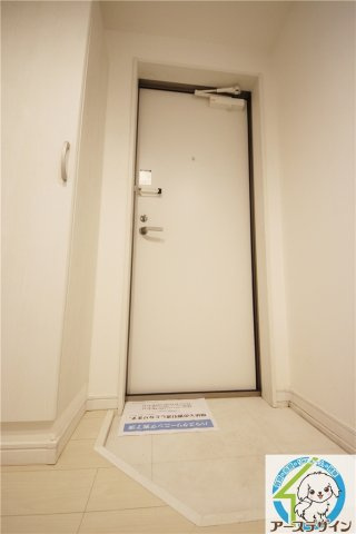 SOLVITA NISHIAKASHIの玄関|※類似写真