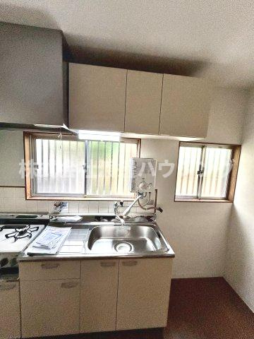 大森テラスハウスのその他|窓