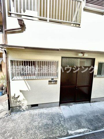 大森テラスハウスのエントランス