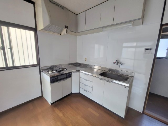 山崎新町戸建のキッチン