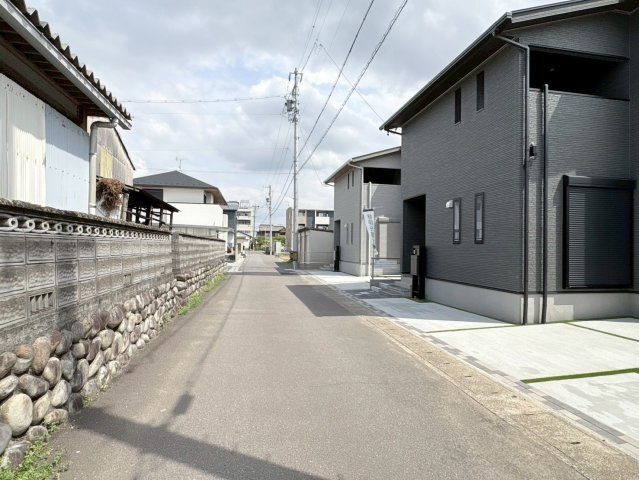 新築戸建　岐阜市朝霧町　全2区画分譲の前面道路含む現地写真|■前面道路　■ヤマダ不動産　株式会社リライフ　
■夢のマイホーム購入をフルサポートします！