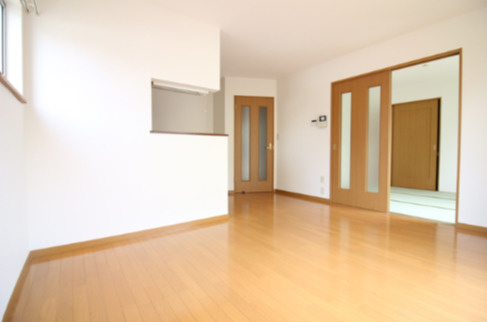 WAKABA（ワカバ）21【キャッシュバック対象物件】の居間・リビング