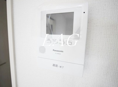 【セキュリティ】 | アムールブラン | モニター付きインターフォンです。