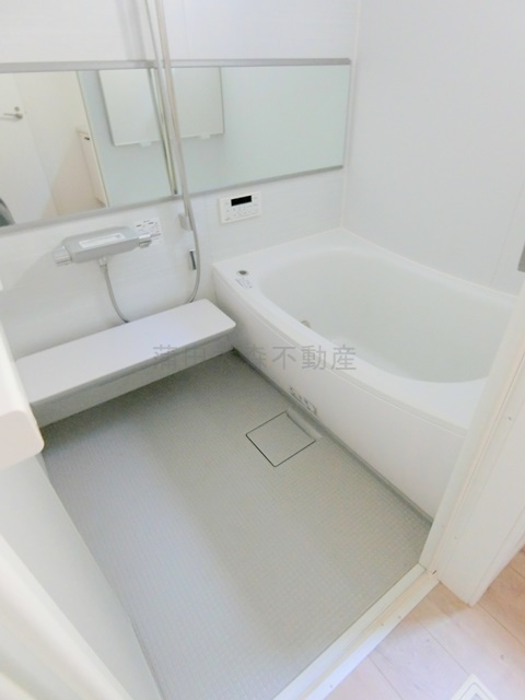 蒲田本町戸建の浴室