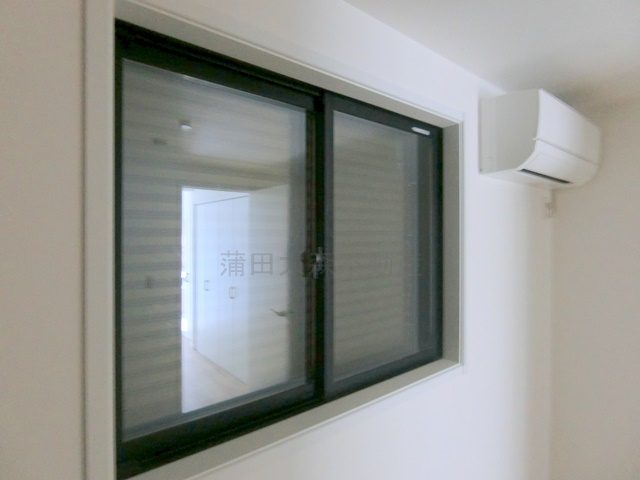 蒲田本町戸建の設備|1階2階シャッター付き
