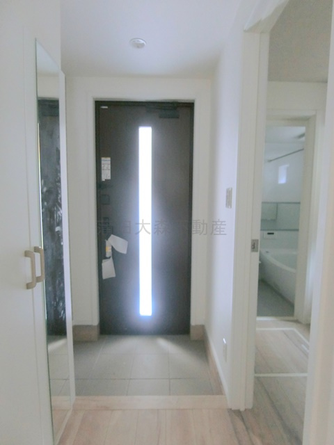 蒲田本町戸建の玄関