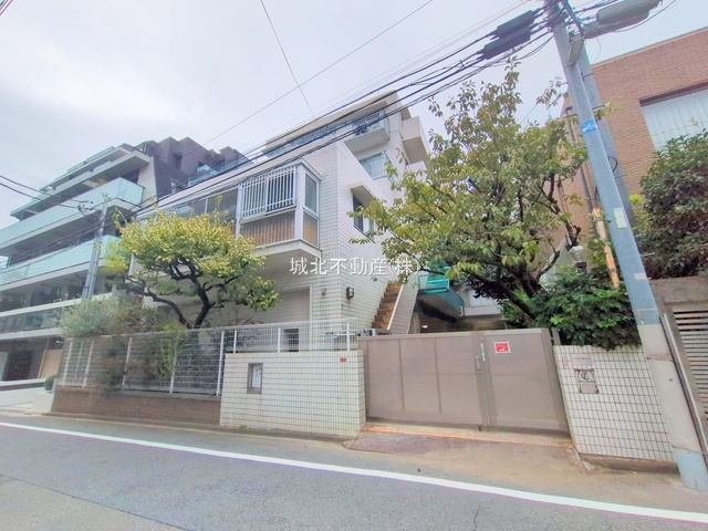 ライオンズマンション荻窪第2の外観