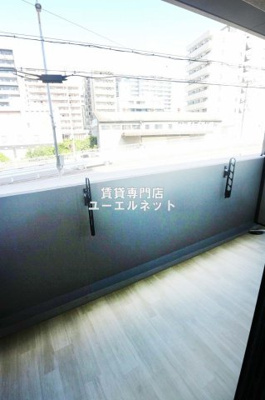 【バルコニー】 | WORVE吹田江坂 | バルコニー付きで採光＆風通し良好！