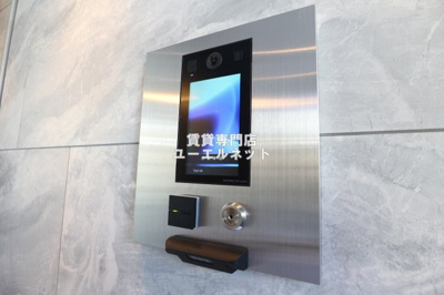 【セキュリティ】 | WORVE吹田江坂 | 来客時も安心◎オートロック付き