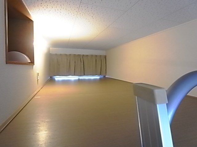 レオパレス堤MN　Ⅰの寝室