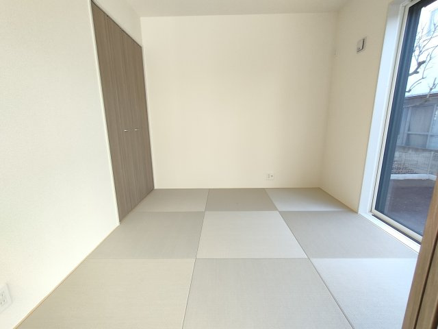 【BLOOMING GARDEN】　加須市久下1丁目　2期　全1邸の前面道路含む現地写真|加須駅まで徒歩15分の駅近物件です♪
2025年10月撮影