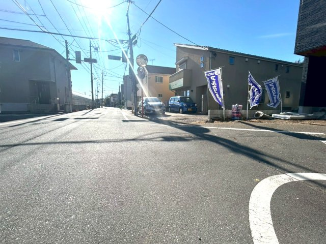 練馬区石神井台８丁目　新築一戸建　西武新宿線　武蔵関の前面道路含む現地写真