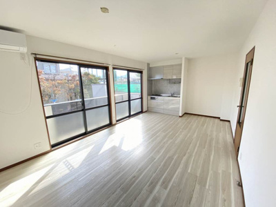  | アイゼンハット | アイゼンハット 102号-3