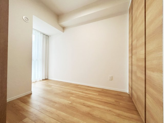 【洋室】 | Brillia上野Garden