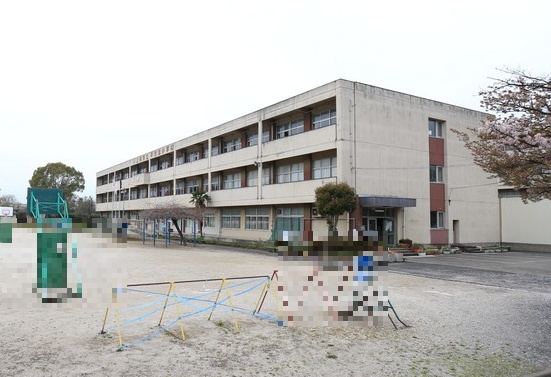 上尾市上～売地～《建築条件なし》の周辺|上平北小学校　徒歩約１９分。