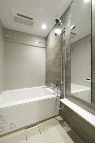 エンクレスト博多PARKSIDEの洗面所|スペースが確保できる洗面所です