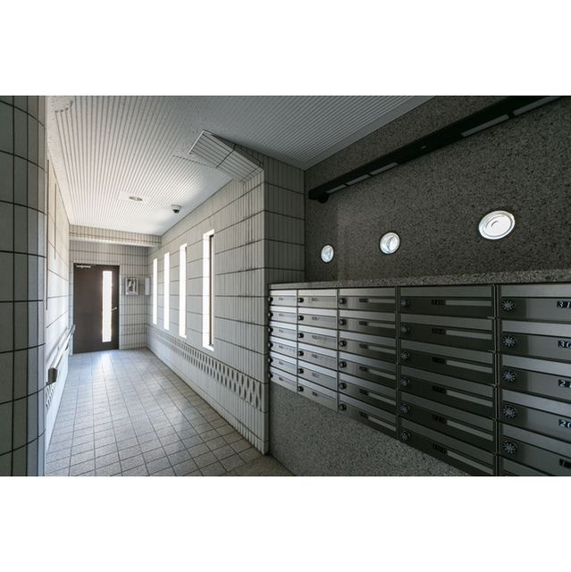 ガーデンハウス千歳船橋のロビー