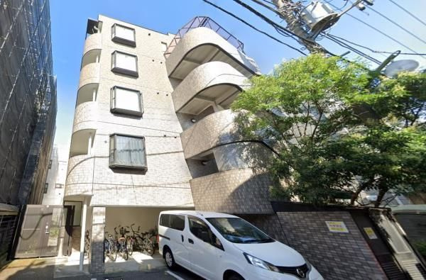 リシェス明大前の外観