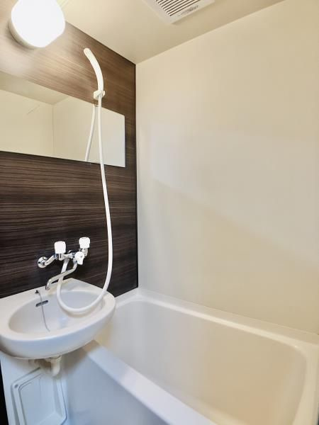 リシェス明大前の浴室