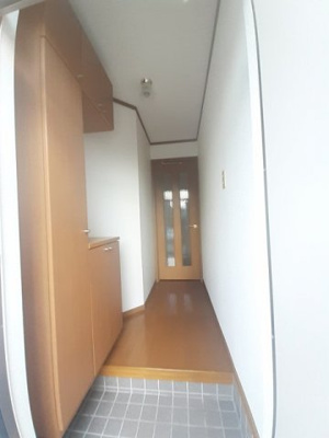 【玄関】 | メゾンドヴェール西浜 | ゆったりとした玄関です