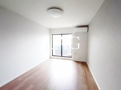 【居間・リビング】 | カプレットネロＳ | 洋室のお部屋です。