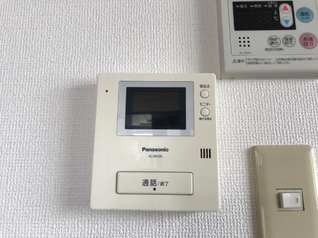 コーポイマージュＡ棟の内装|カメラ付インターホン