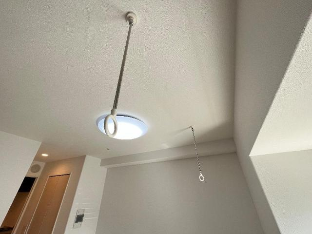 セラヴィ箱崎の設備|室内物干し（イメージ）