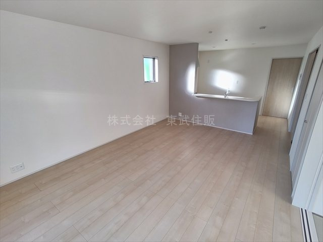 【居間・リビング】の画像