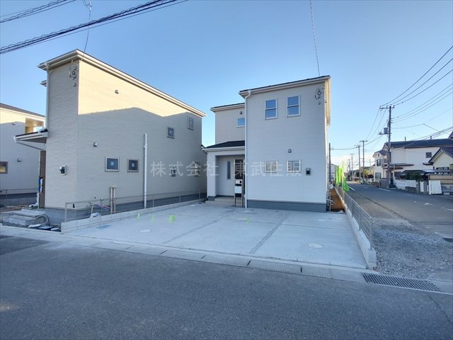 【前面道路含む現地写真】の画像