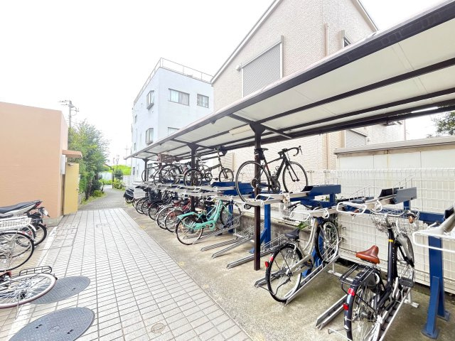 ライオンズマンション小岩第3の駐輪場