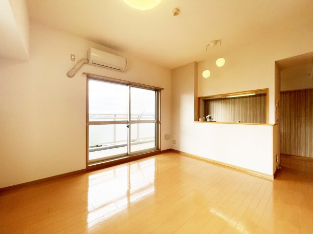 エスポワールの居間・リビング