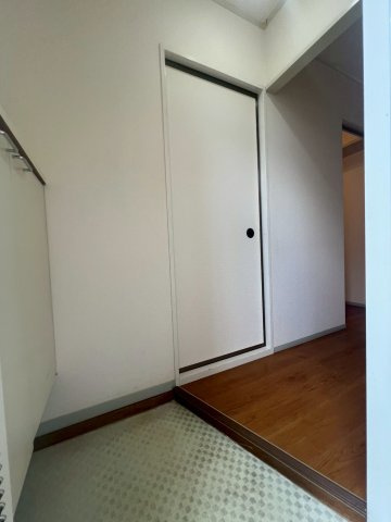 ヴィラ新宅の玄関