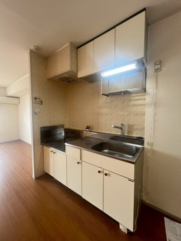 ヴィラ新宅のキッチン