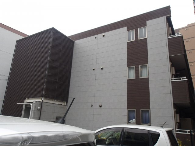 リブリ・SOLAREの外観