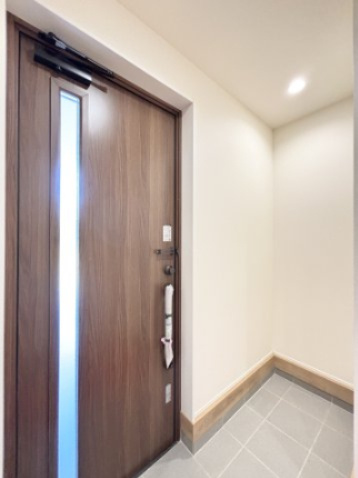 【収納】 | 高崎市倉賀野町24-1期　2号棟 | 半畳のシューズクローク付き♪