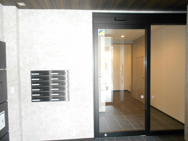 クレリアス若葉のロビー|エントランスロビー。