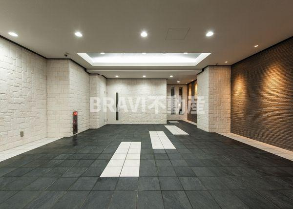 フォレストグレイス深江橋Ⅱ BRAVI不動産のロビー