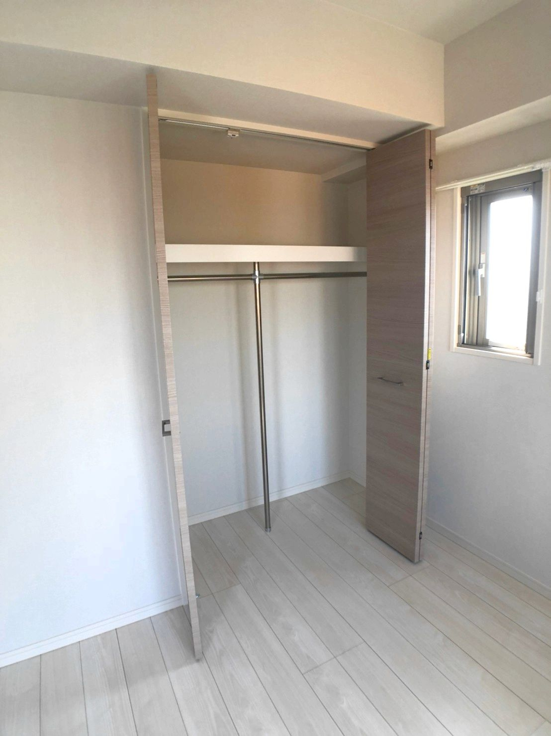 エムズアルテ上小阪の収納