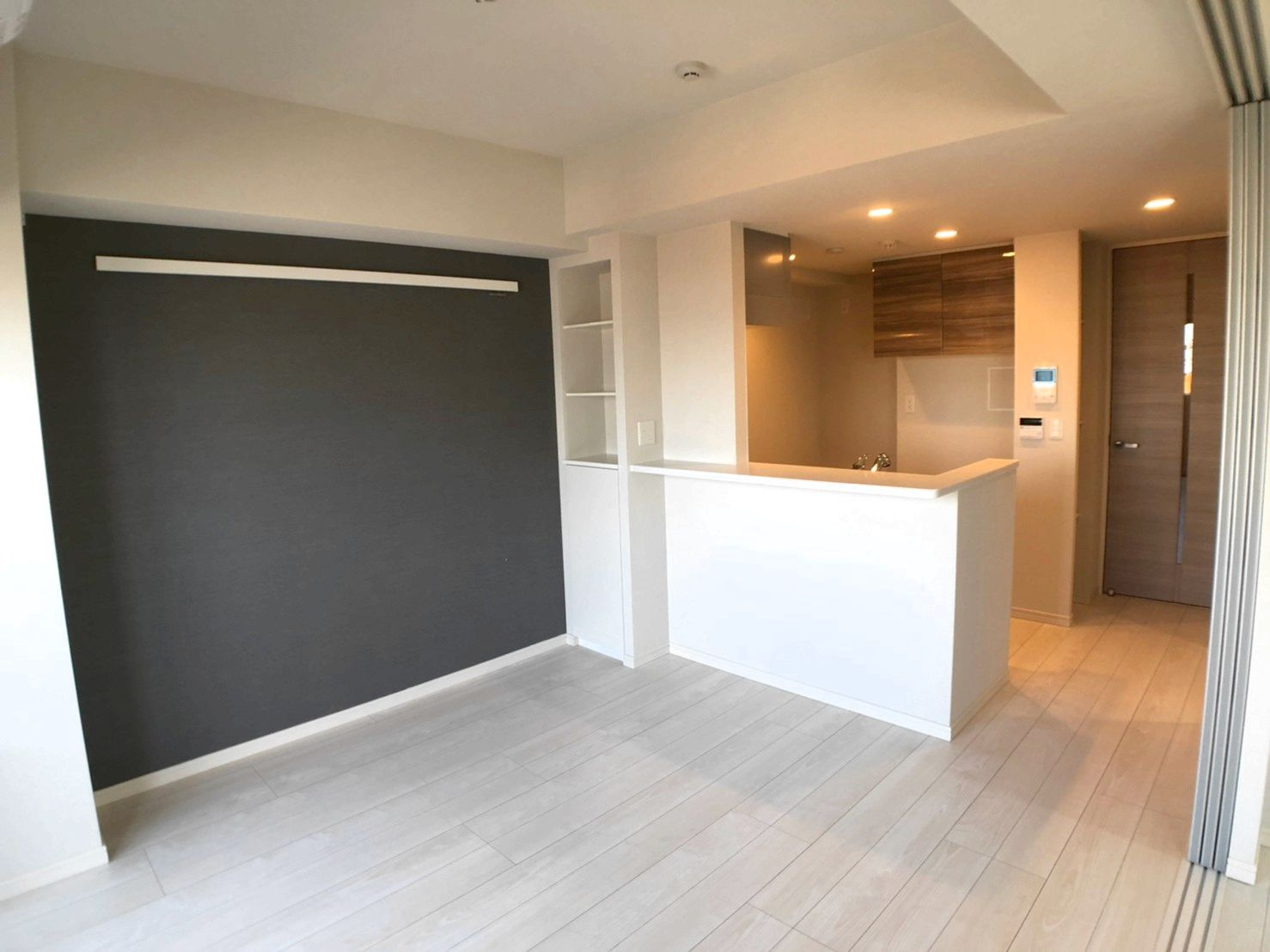 エムズアルテ上小阪の居間・リビング