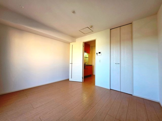 【居間・リビング】 | 洋室