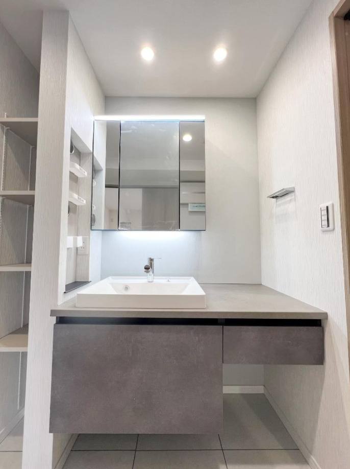 ルネ戸塚弥生台【仲介手数料無料】ペット可♪の独立洗面台