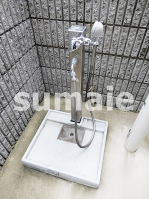 リヴィエールのその他共用部分|ペットとの暮らしに便利な外水栓あります！