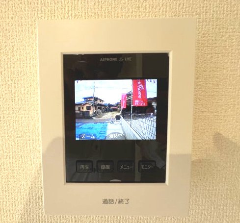 あきる野市五日市　新築戸建全4棟の防犯設備|モニター付きインターホンあり。急な来客でも室内から顔が確認できると安心ですよね